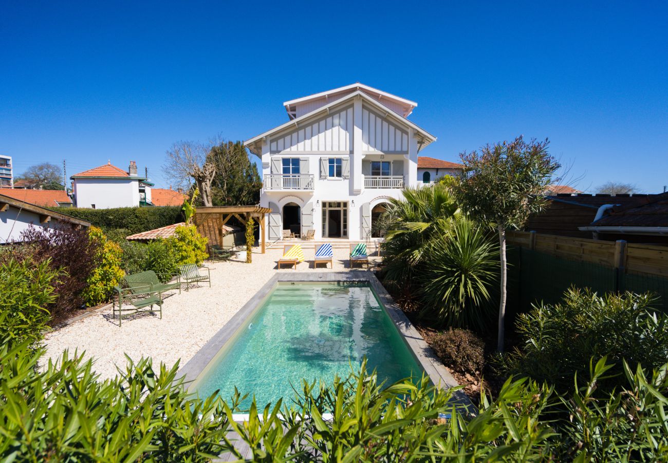 Villa à Arcachon - Villa Victoria