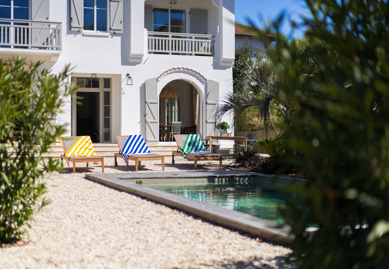 Villa in Arcachon - Villa Victoria