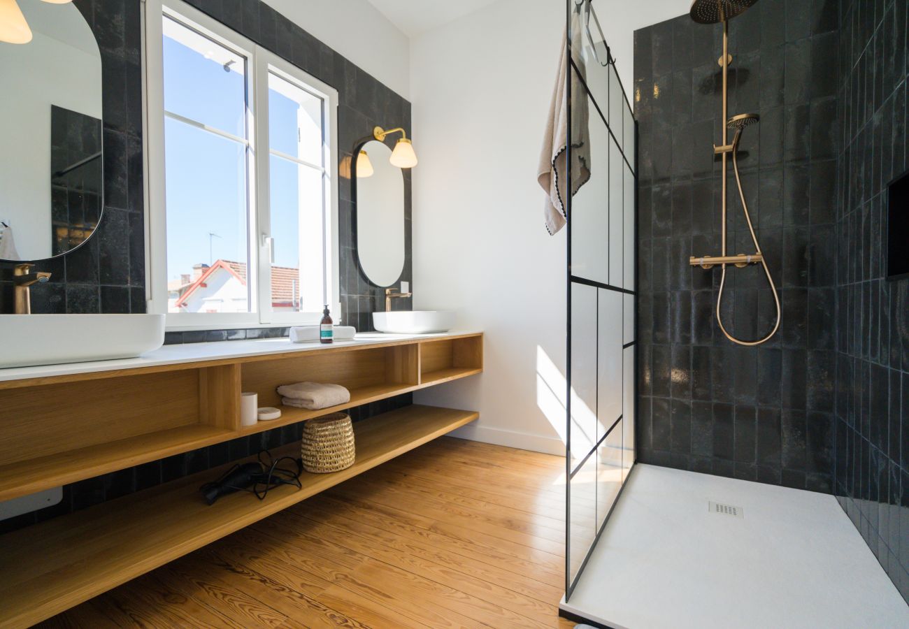 Villa in Arcachon - Villa Victoria